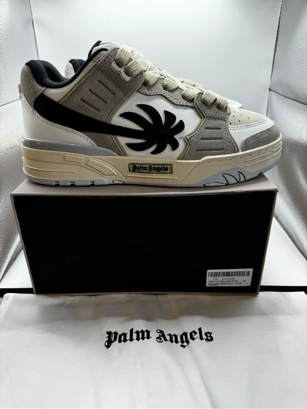 Palm Angels Venice Suede Sneakers White Black EU 40 US 7 BNIB